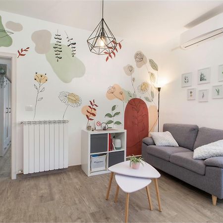 Apartment Vinotoc Изола Экстерьер фото
