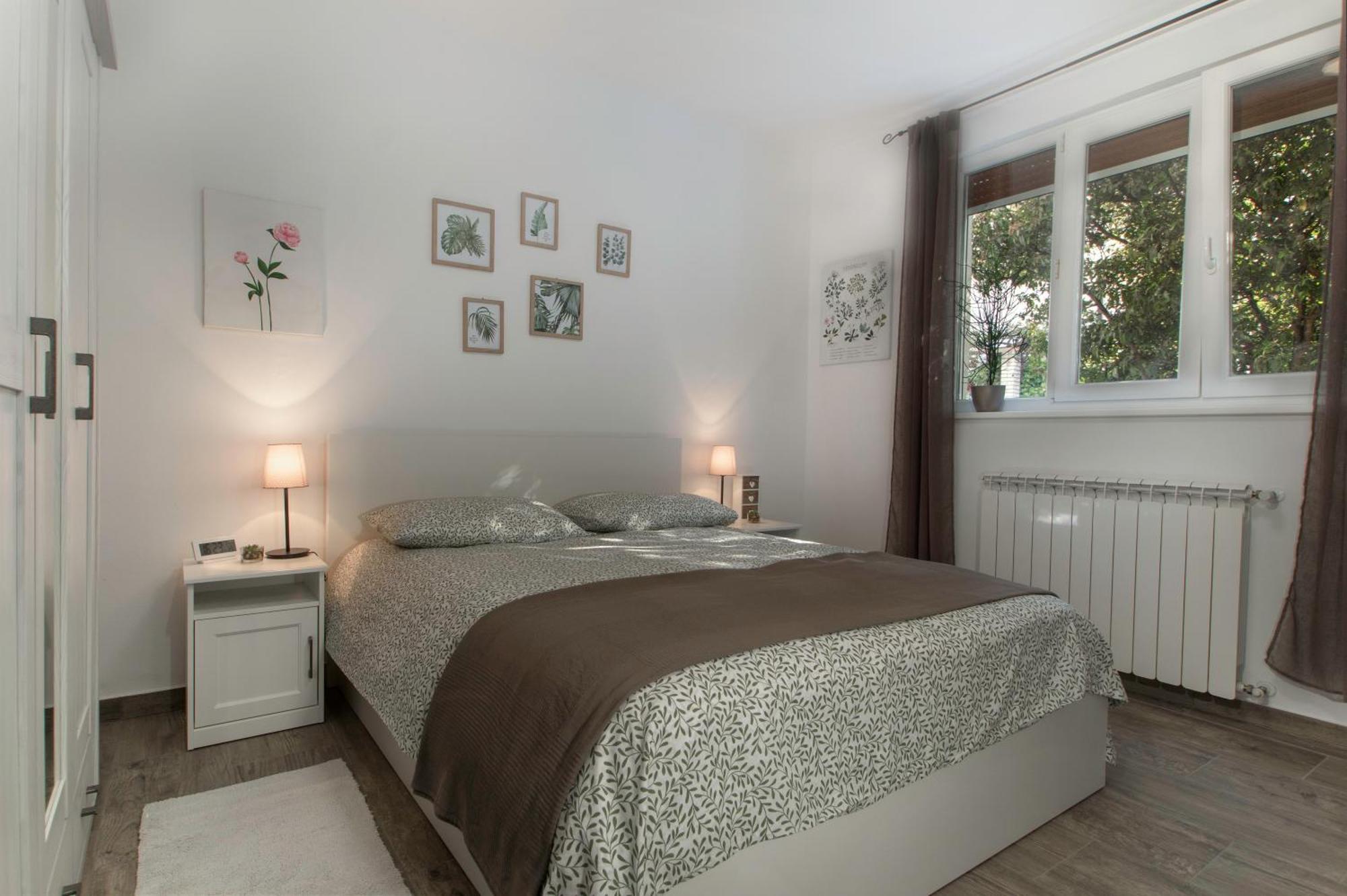 Apartment Vinotoc Изола Экстерьер фото